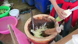 Thai Green Papaya Salad – Best Thailand Papaya Salad  Thai Street Food [upl. by Joao632]