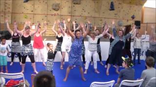 Danse africaine  Improvisation de Pelagie Youan [upl. by Eilhsa]