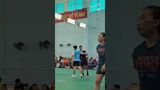 Lần đầu tiên chạm tránh quotVÔ ĐỊCH TỈNHquot  badminton caulong [upl. by Lipkin]