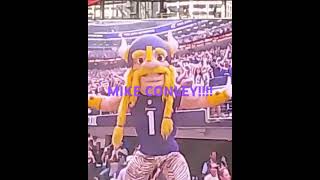 MN Timberwolves Player Mike Conley Blows The Gjallarhorn At US Bank Stadium [upl. by Mharba]