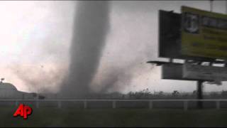 Raw Video Oklahoma Tornado Caught on Tape [upl. by Ydak]