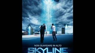 Teaser Trailer del film SKYLINE  Dal 14 gennaio al cinema [upl. by Royce]