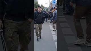 DemonstrantInnen veraschen Polizei  b0710 Palästina Demo Berlin Südstern [upl. by Jerrilyn]