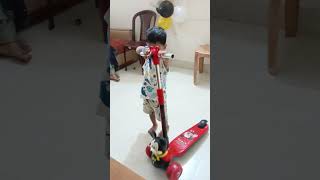 আয়াজ যেভাবে Scooter চালায়। babyshorts funny ব্লগ viralvideo play [upl. by Beckett]