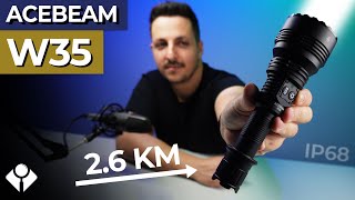 Lanternă cu zoom motorizat și fascicul ce ajunge la 26KM  Acebeam W35 [upl. by Eselahs18]