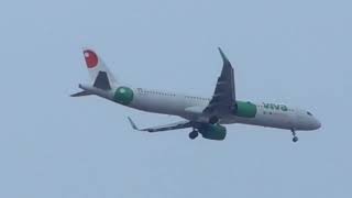 ⚫4K🎥⚫✈️AIRPLANE❤️VIVA AEROBUS☁️AIRPORT AICM♥AVIATION VIDEOS MEXICO⚫✈️A321 TURBINAS VERDES☁️CDMX 2024 [upl. by Elnora]