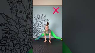 Middle Split for Beginners 🔥👍 splits howto gymnasty easy mobility flexibility tutorial [upl. by Neufer]