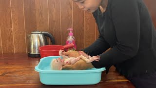 Newborn Baby Monkey Yelling Loud Reject Mom Bath For Him [upl. by Emmett]