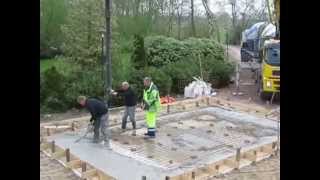 Beton storten voor de garage [upl. by Donia]