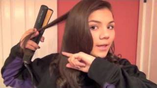 Tutorial How to curl your hair with a straightener [upl. by Aerahs]