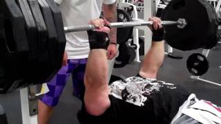 Eric Spoto close grip bench press 495 [upl. by Aihsekat674]