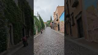 Tarde con lluviesita por distintas calles de San Miguel de Allende Guanajuato México [upl. by Auhesoj]