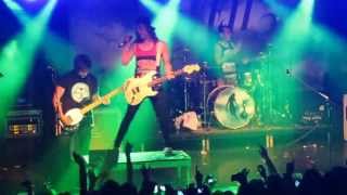 Pierce The Veil quotBesitosquot live at Mandela Hall Belfast [upl. by Eirotal307]