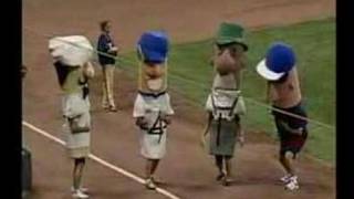 Record Setting Klements Sausage Race at Miller Park [upl. by Christianson]