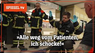 Die Helden der Hamburger Feuerwehr Löschen retten bergen 12  SPIEGEL TV [upl. by Ophelie]