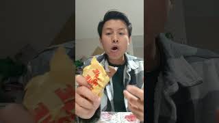 Mukbang kẹo socola toblerone 50g [upl. by Khai]