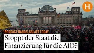 Massenproteste gegen Rechts Stoppt der Staat die Finanzierung für die AfD [upl. by Frissell]