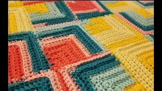 Part 2  The Continuous Mitered Square Crochet Tutorial Connecting New Squares [upl. by Daffi]