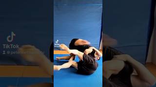 Fastest Submission Headlock Takedown to Guillotine Choke crazy finisher mma bjj martialarts [upl. by Walli248]