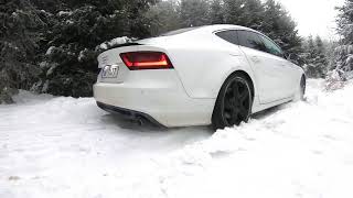 Audi A7 Quattro vs snow [upl. by Eidaj553]