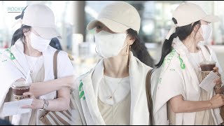 4K fancam 송혜교Song Hye Kyo 쇼메 행사 마치고 입국 직캠 Arrival  인천국제공항 · 240615 [upl. by Hirza849]