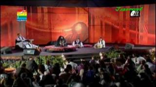 Dama Dam Mast Qalandar  Abida Parveen Live [upl. by Jaan]