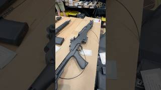 The Springfield M1A Socom 308 guns gunshow rifle [upl. by Refinneg1]