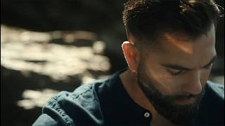 Kendji Girac  Si seulement clip officiel [upl. by Anidal404]