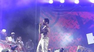 Lloyd  Lay It Down Live  Hot 97 Summer Jam 2011 [upl. by Kirre148]