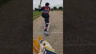 OVERCONFIDENT BATSMEN got what he deserves t20cricket villagecricketmatch cricketlover [upl. by Enitsyrhc342]