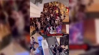 Roma il video della vergogna cori razzisti al centro commerciale Euroma2 [upl. by Herve]