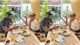 EMMANUELLE KEITA AU RESTAURANT AVEC KAFOUMBA COULIBALY 🥰🥰🥰 SON EX MARI [upl. by Akihsay]