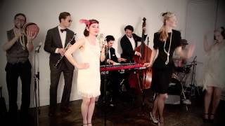 Gentleman Vintage 1920s Gatsby  Style Psy Cover feat Robyn Adele Anderson [upl. by Anirpas]