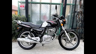 SUZUKI EN1252aのエンジンについて狭い道を走りながら語る。 [upl. by Dorej]