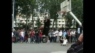 Kadour Ziani INSANE Dunk Exhibition 2004 [upl. by Long]