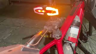 सायकल चा रिमोट इंडीकेटर Remote Cycle side Indicator for safety [upl. by Ecinerev925]