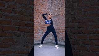 Kaliyon Ka Chaman X Sheila Ki Jawani  Dance Cover  Vaishnavi sheilakijawani dance shorts [upl. by Cheadle]