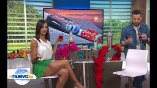 Erika Csiszer hot legs  Un Nuevo Dia  061517 [upl. by Goldfarb]