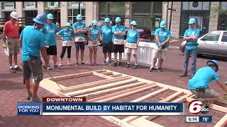 Monument Circle shut down for Habitat build [upl. by Malony703]