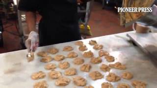 Making pralines at Savannahs Candy Kitchen savannah [upl. by Steffi]