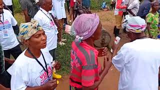 Dance autochtone des communautés locales du territoire de Yahuma dans la Tshopo [upl. by Prager854]