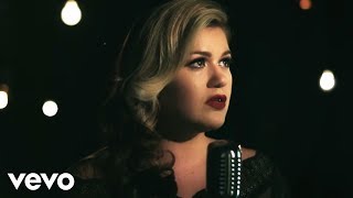 Kelly Clarkson  Wrapped In Red karaoke [upl. by Elenahc]