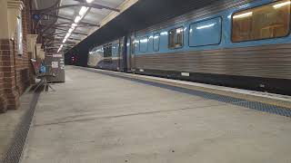 VERY Enthusing sound of a Idling Sydney Bound XPT at Casino Paxman VP185 [upl. by Acinemod693]