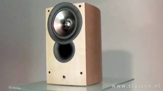 Kef iQ3 [upl. by Garald]