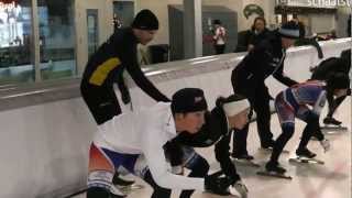 Chileense schaatsers krijgen een schaatsclinic van Chris Witty [upl. by Llenor695]