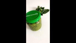 Sauce pesto au Thermomix [upl. by Eihtak]