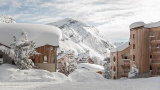 Résidence Pierre amp Vacances Saskia Falaise Avoriaz France [upl. by Aikar]