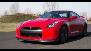 Így megy a 700 lóerős Nissan GTR [upl. by Atselec]