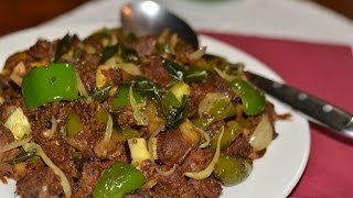 Beef Capsicum Stir Fry Recipe  Kerala Beef Capsicum Ularthiyathu [upl. by Onej]