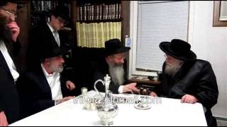 Toldos Aharon Rebbe Visiting R Malkiel Kotler  Kislev 5773 [upl. by Leinaj]